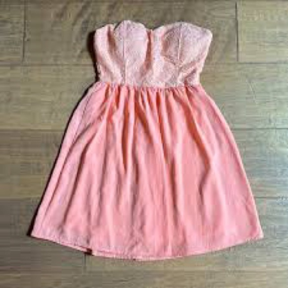 Wet Seal Strapless Lace Peach Mini Dress